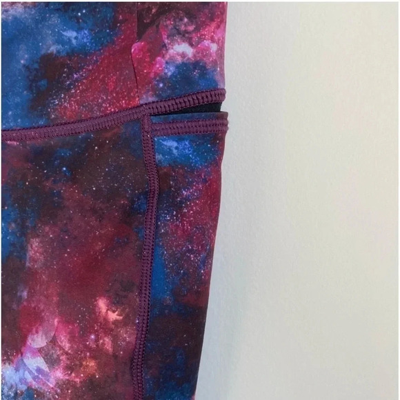 NWT Calia Underwood Leggings Xs Mid-Rise 7/8 Ankle Galaxy
Energize Winter sky - Picture 8 of 11